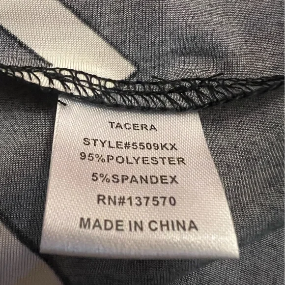 Tacera dress tan black chevron print black hem NWOT  2X long sleeve knee length - Picture 5 of 8